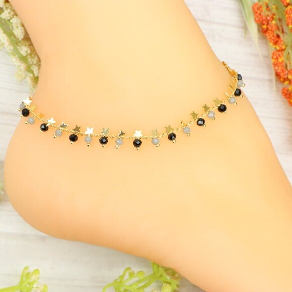 "Handmade Anklet – Elegant & Delicate Jewelry for Women | UNVRC1739 - Picture 5 of 10